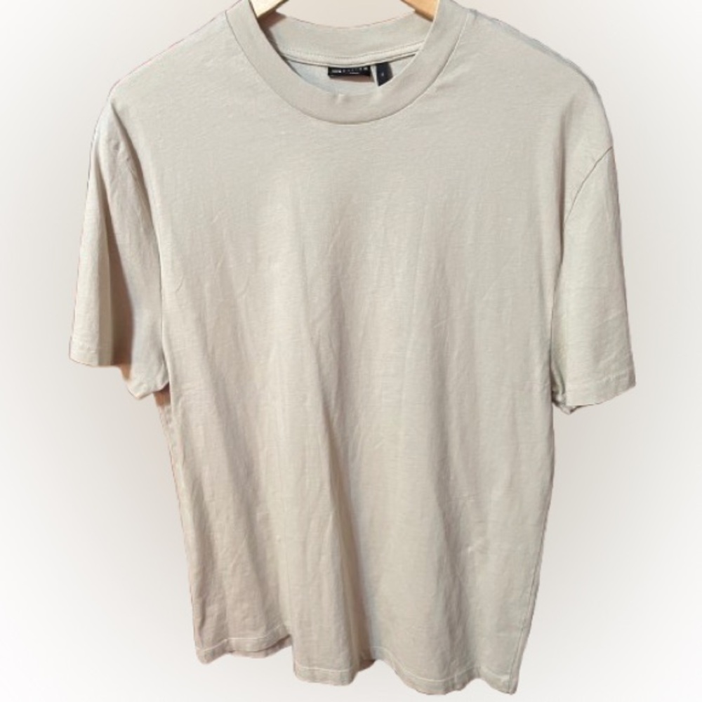 Asos Design Men's Cream Crew Neck T-Shirt Size Medium